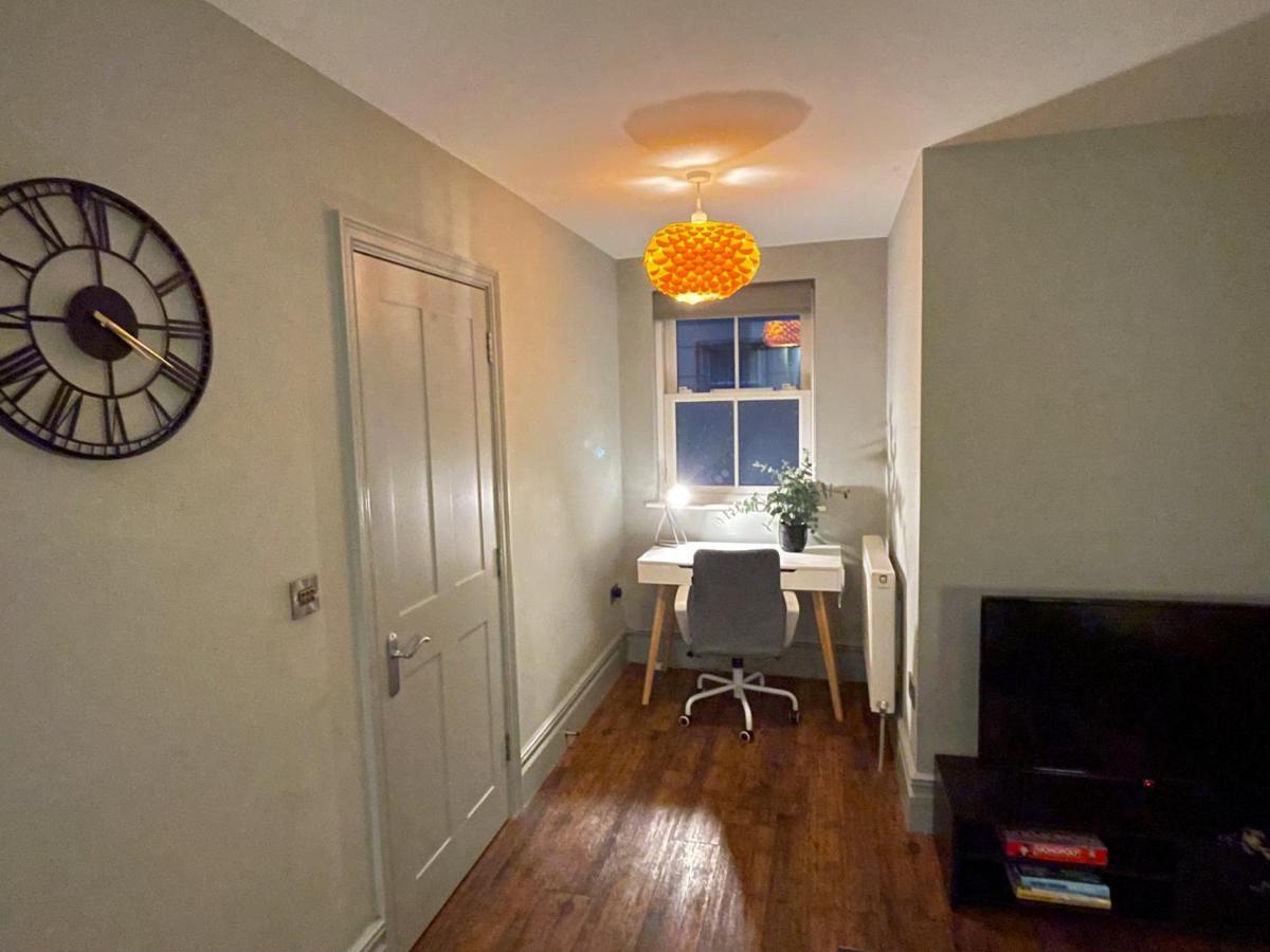 Stunning Brighton Seaside 2-Bedroom Townhouse With Patio, Sleeps 6 エクステリア 写真